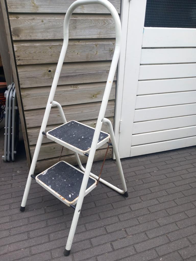 Keukentrap, Ophalen, Gebruikt, Minder dan 2 meter