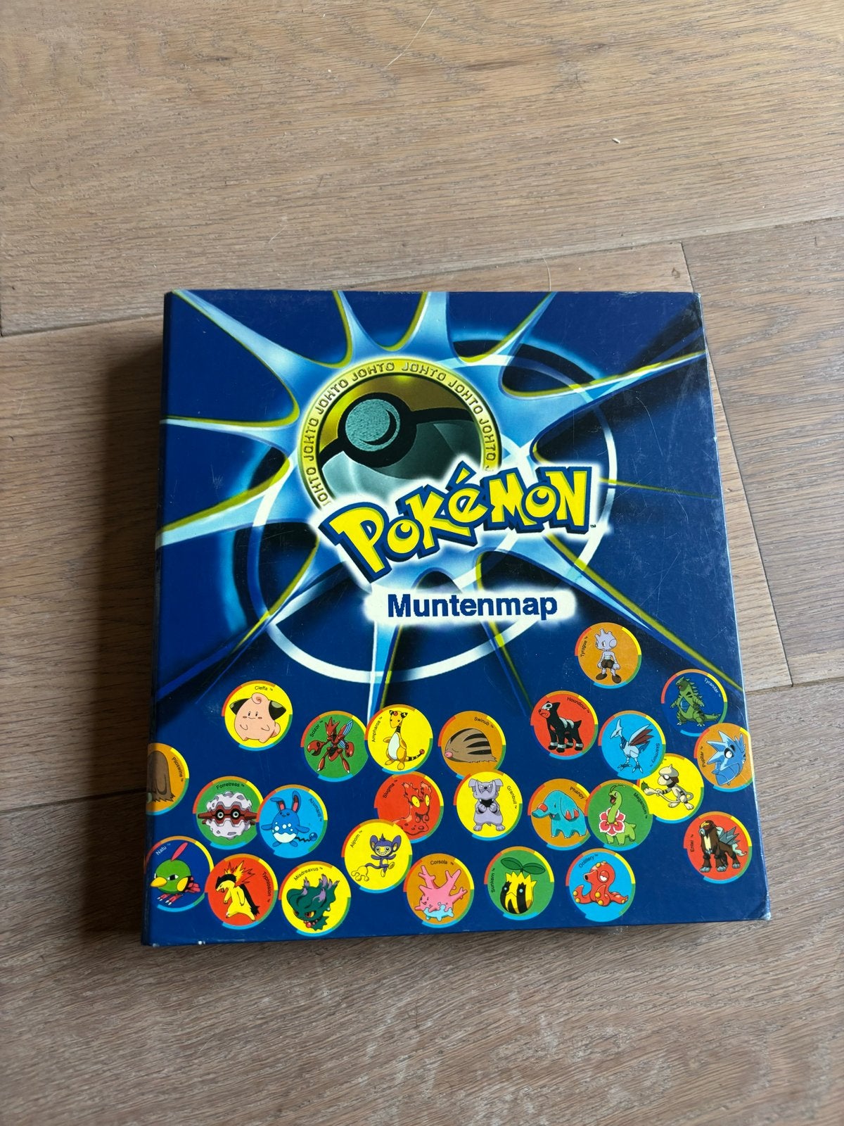 Pokémon Flippo Verzameling in Muntenmap, Ophalen of Verzenden, Verzameling, Met verzamelmap(pen)
