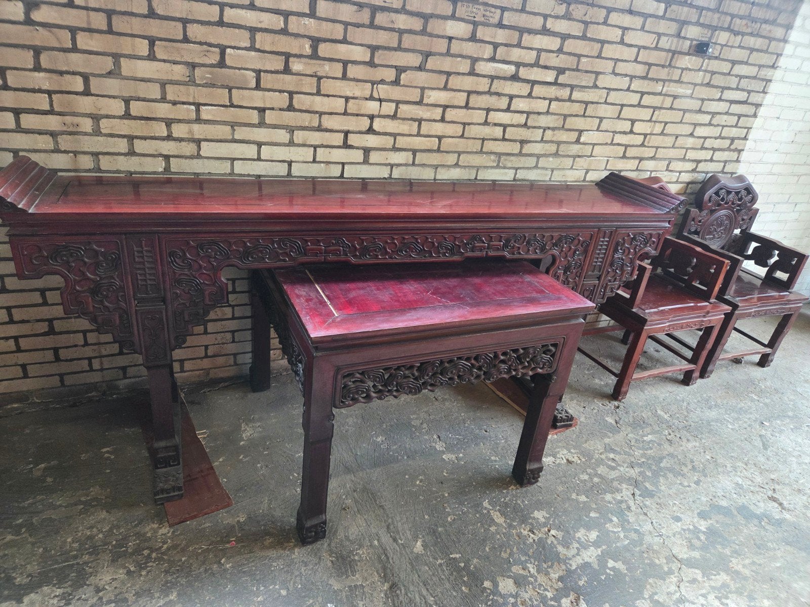 Bijzondere  altaartafel-set – massief hout & handgesneden, Ophalen