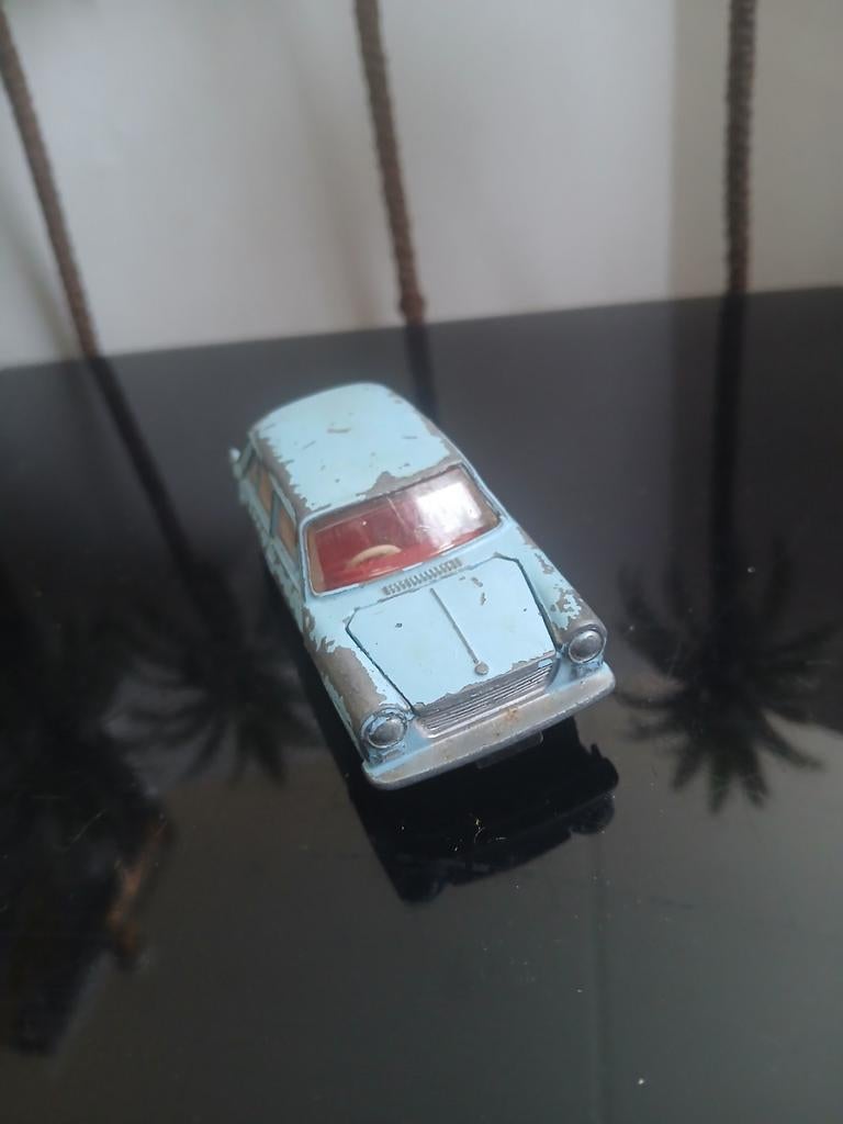 Morris 1100. Dinky toys, Ophalen of Verzenden, Gebruikt, Auto, Dinky Toys