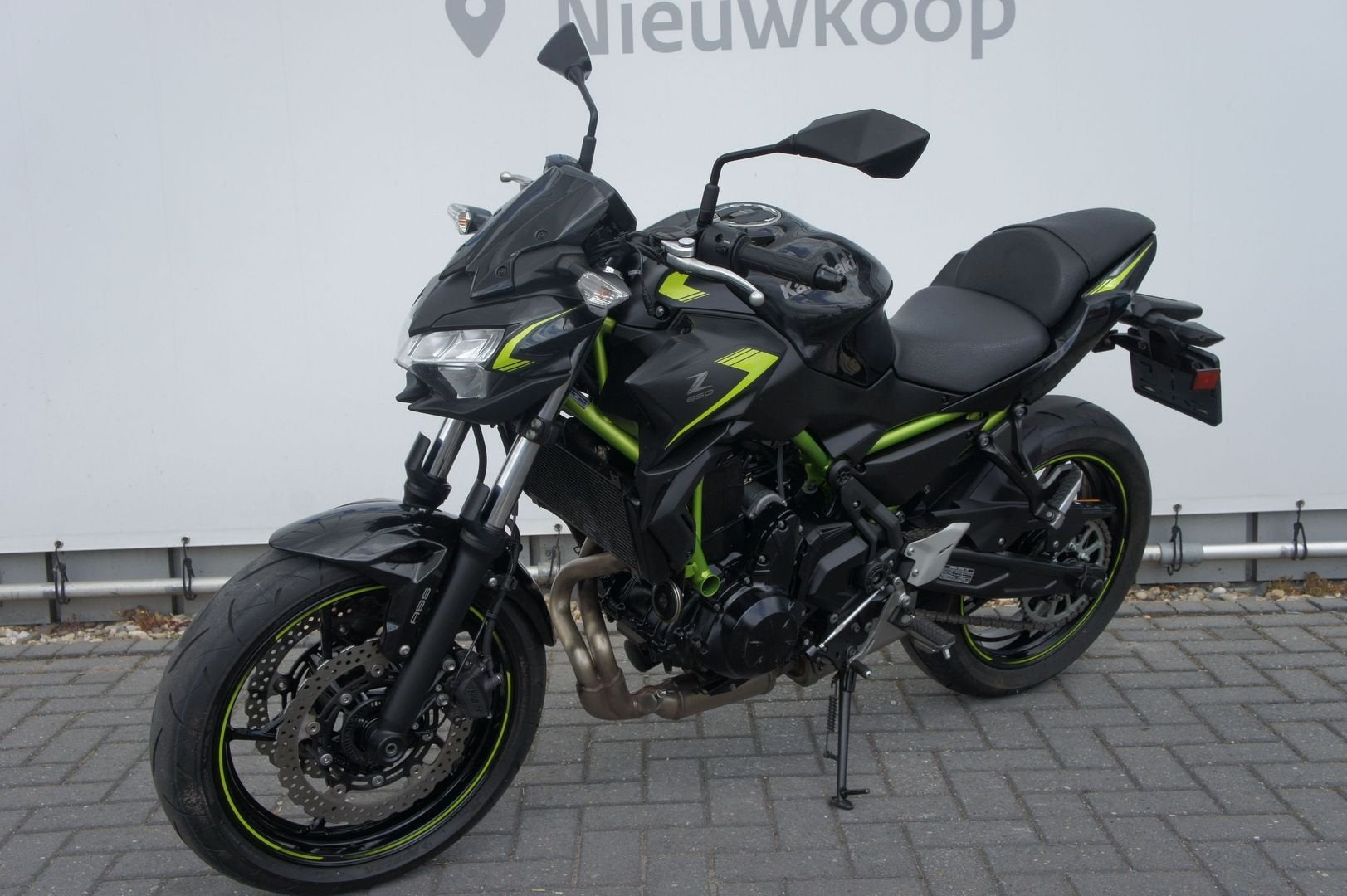KAWASAKI Z650 (bj 2022) 5,239 km, 2 cilinders, Bedrijf, Onbekend, KAWASAKI