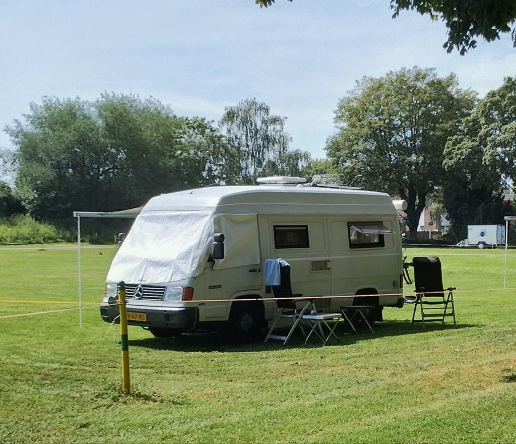 Mercedes-Benz MB100D Camper - Reis klaar, APK 2028, Ringverwarming, Luifel, Mercedes-Benz, Diesel