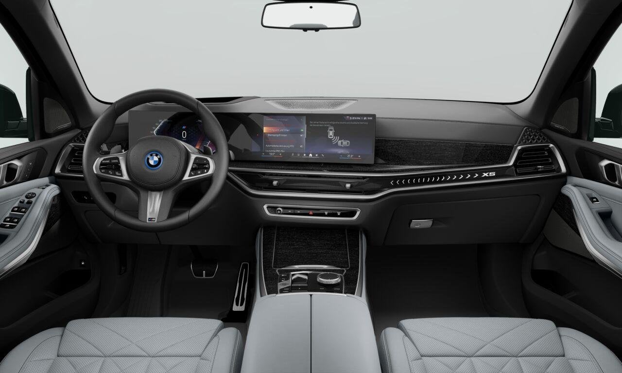 BMW X5 xDrive50e | M Sportpakket Pro | Innovation Pack | Com, Auto's, Automaat, 2395 kg, Panoramadak, Zwart