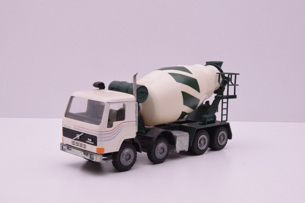 VOLVO FL10  Betonmixer  '' Conrad '', Ophalen of Verzenden, Zo goed als nieuw, Bus of Vrachtwagen, Conrad