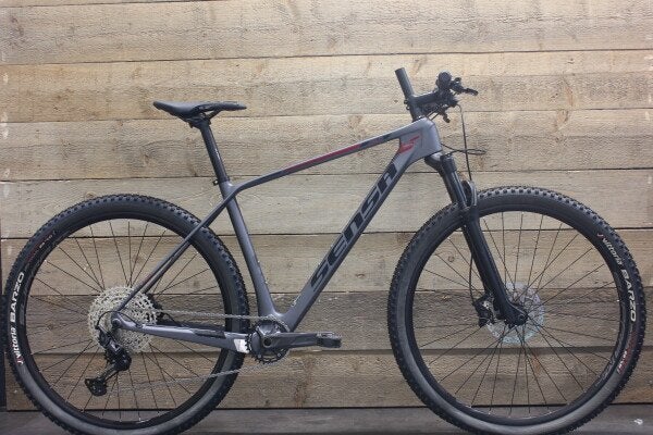 29 er Sensa Fiori EVO SLE 1x12 Deore XT Shiny matt grey