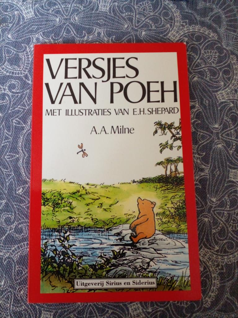 Versjes van Poeh - A.A. Milne (Geïllustreerd), Ophalen of Verzenden, Gelezen, A.A. Milne, Fictie algemeen