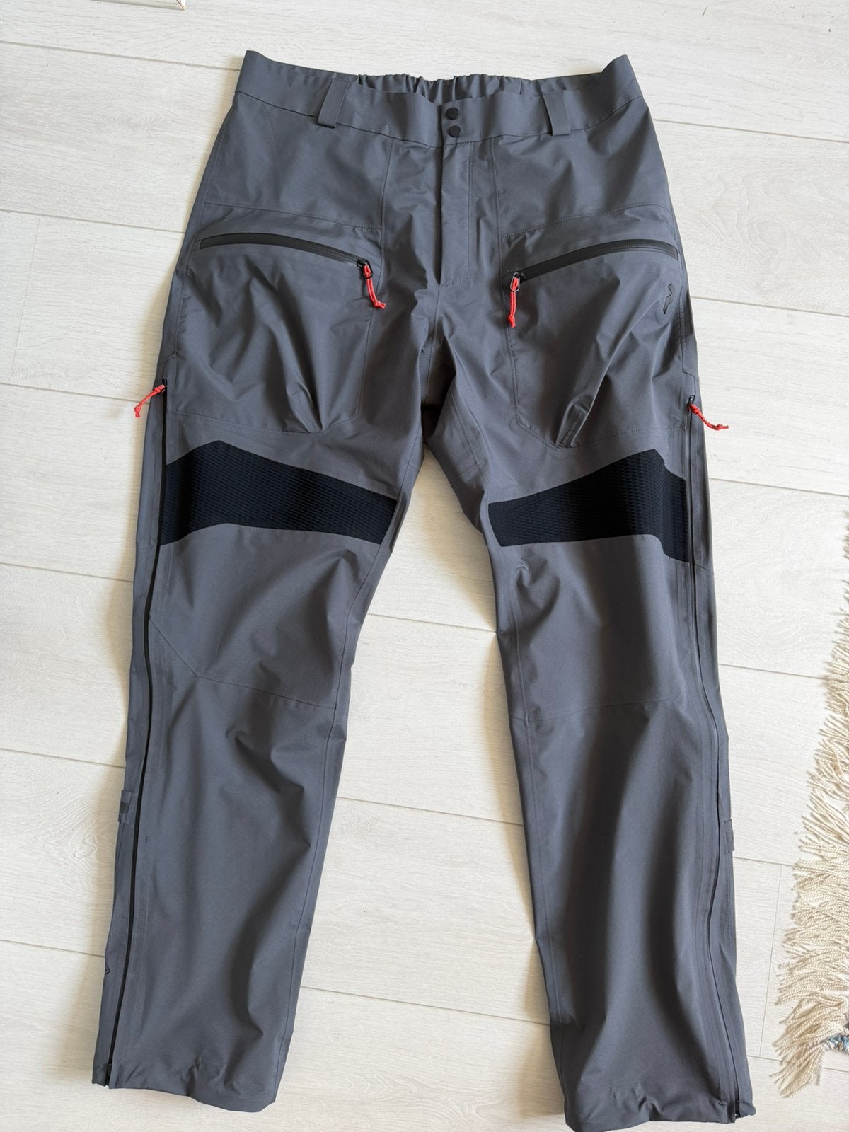 Peak Performance vislight C gore-tex pants, Maat 52/54 (L), Wandelen of Outdoor, Ophalen of Verzenden, Zo goed als nieuw