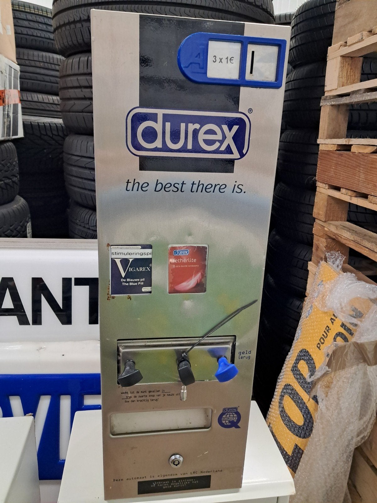 Durex Condoom automaat net uit het werk, werkt, 3 handels., Verzamelen, Automaten | Overige, Ophalen, Eu, Gebruikt, Eu