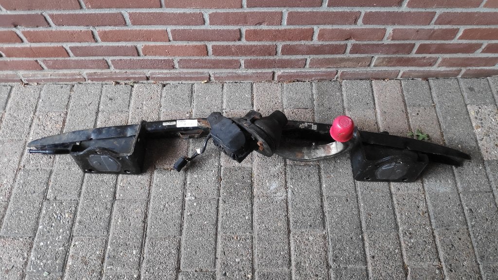 BMW 3-serie e90 e91 Elektrische trekhaak bumperbalk, Auto-onderdelen, Ophalen
