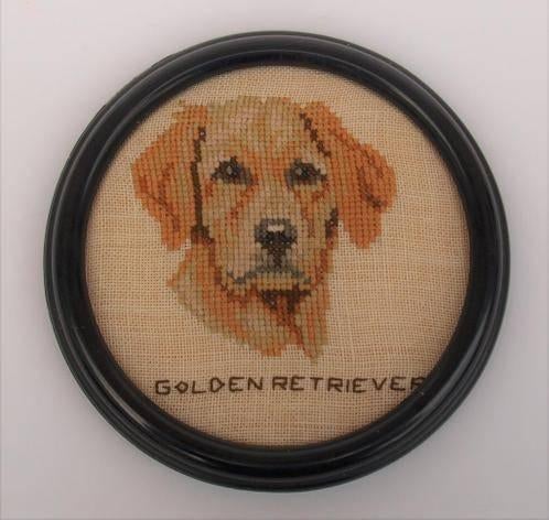 Borduurwerk - Golden Retriever - in zwarte lijst, Ophalen of Verzenden, Zo goed als nieuw, Hond of Kat, Overige typen