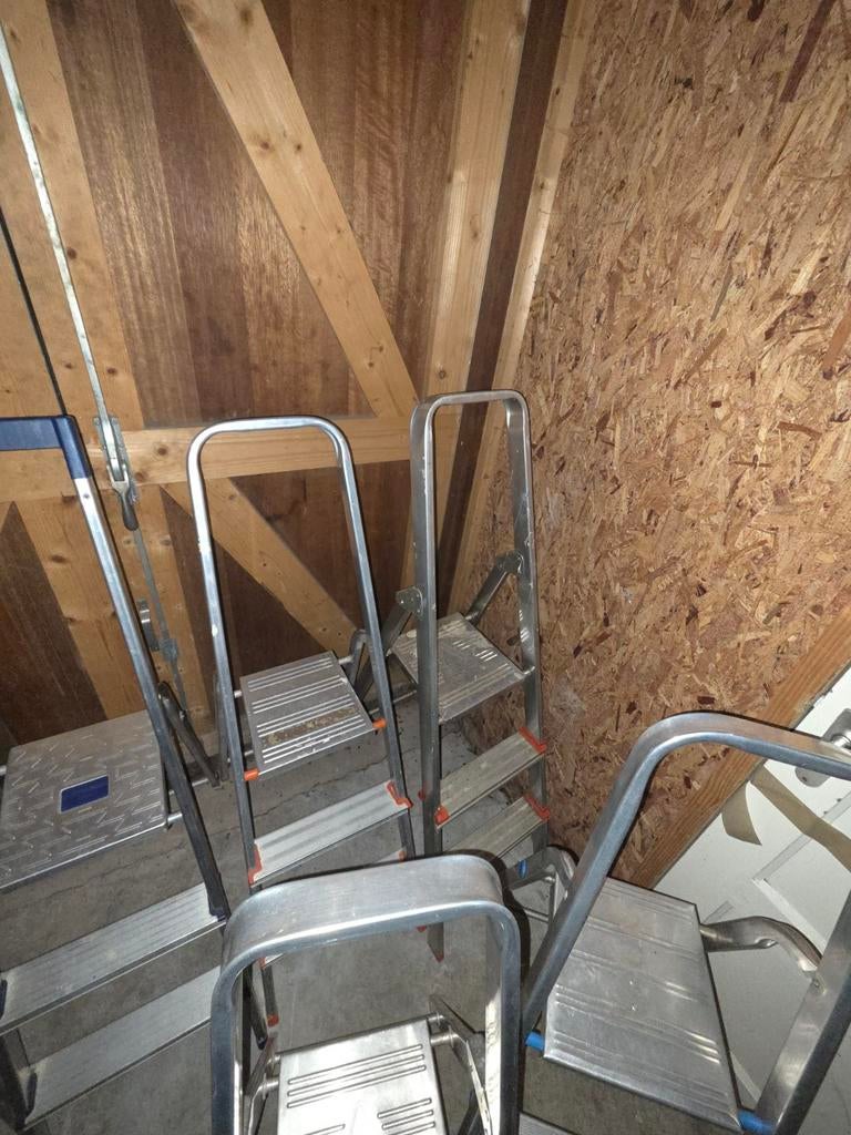 Set van 3- en 2-treeds huishoudtrapjes, Ophalen of Verzenden, Gebruikt, Trap, Minder dan 2 meter
