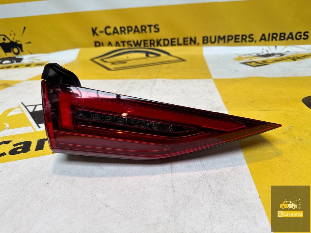 Audi A3 8Y Led Achterlicht Klep links 8Y0945307, Info@fabrikant.eu, Fabrikantstraat 1
1000 AA  Amsterdam, NL, Fabrikant BV, Gebruikt