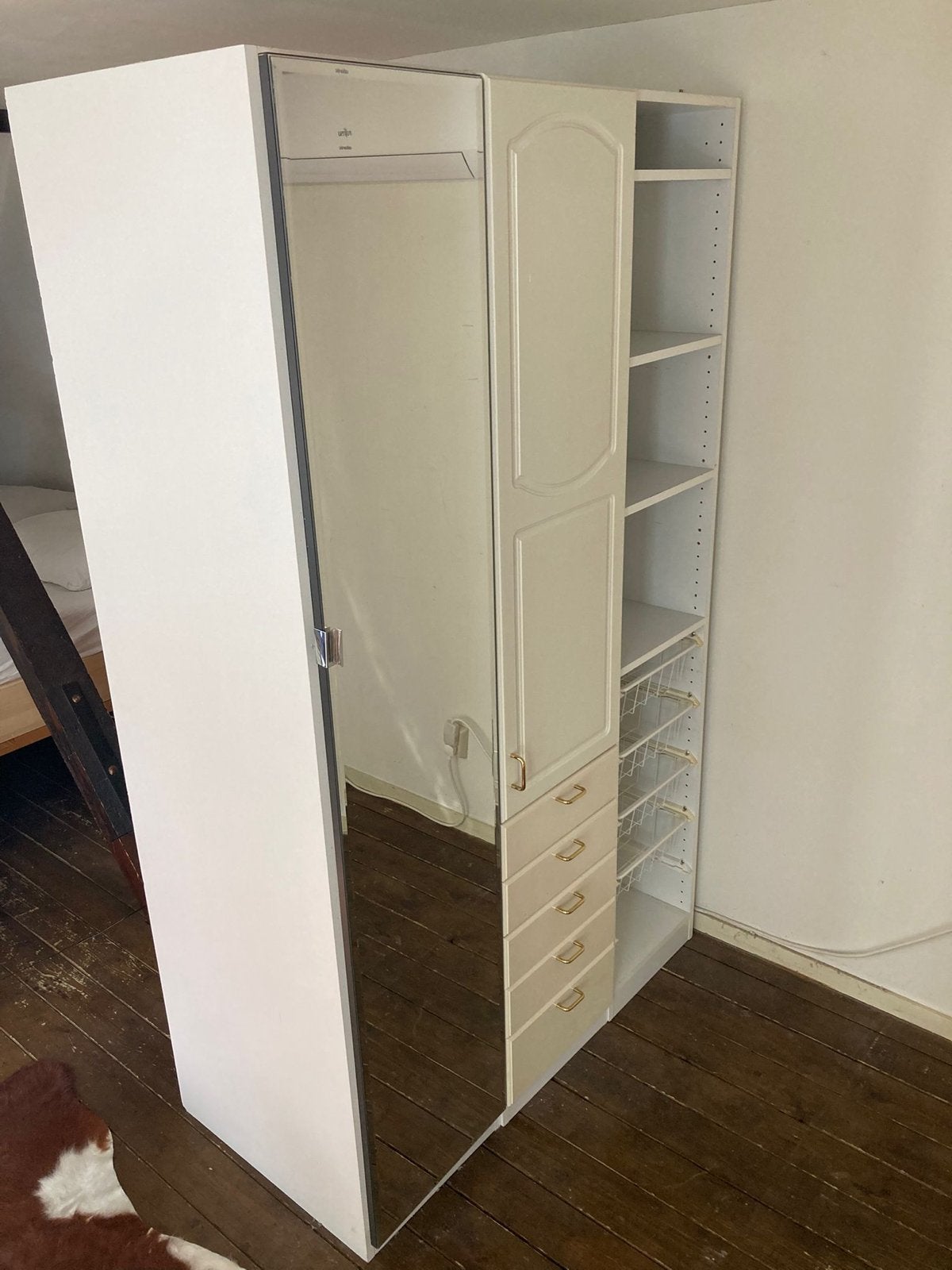 Witte PAX kledingkast met spiegel, lades en planken, Gebruikt, 100 tot 150 cm, 200 cm of meer, 50 tot 75 cm