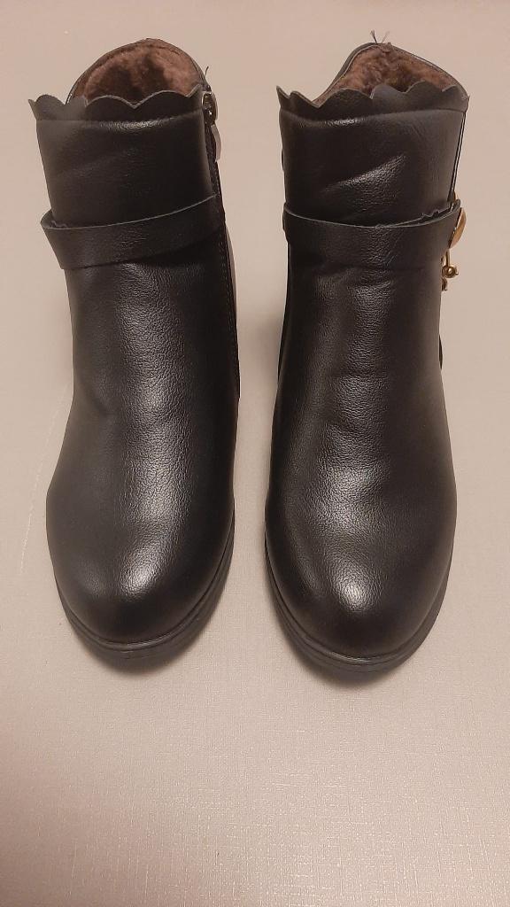 schoenen maat 40, Schoenen met lage hakken, Zwart, Ophalen of Verzenden, Zo goed als nieuw