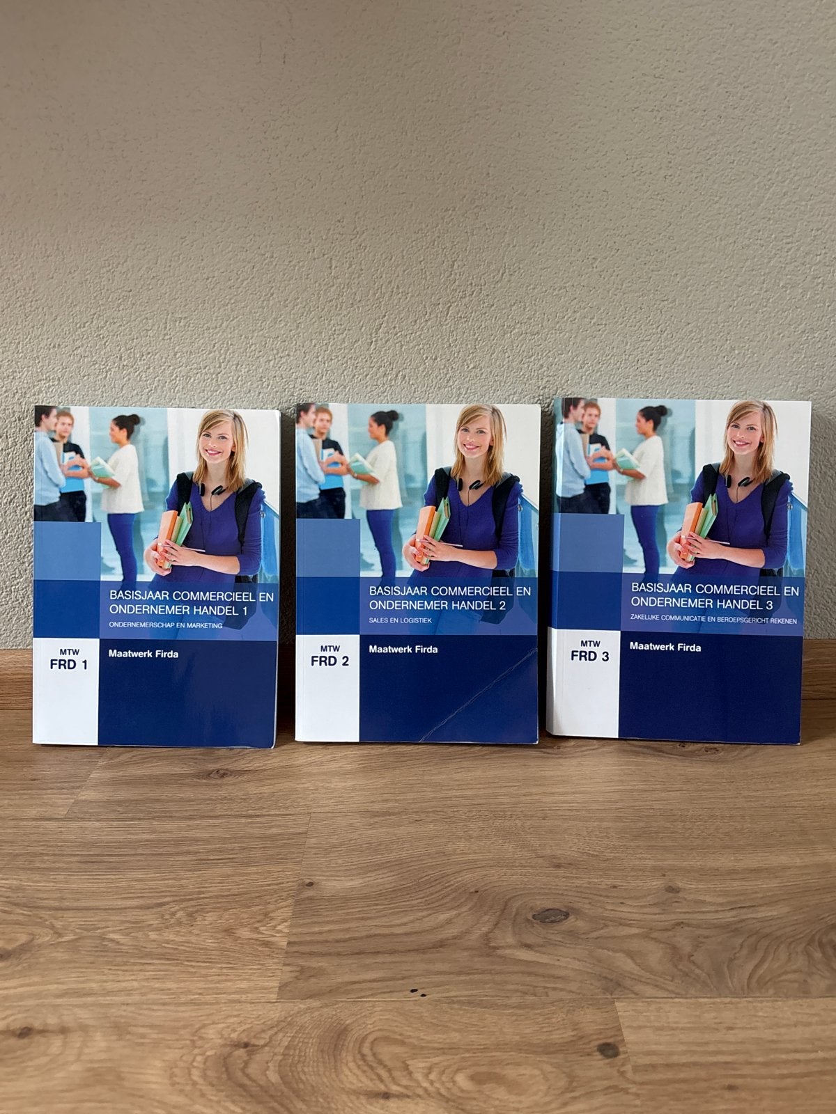 Firda | Basisjaar commercieel & ondernemer handel boeken, Ophalen, Gamma, Zo goed als nieuw, MBO