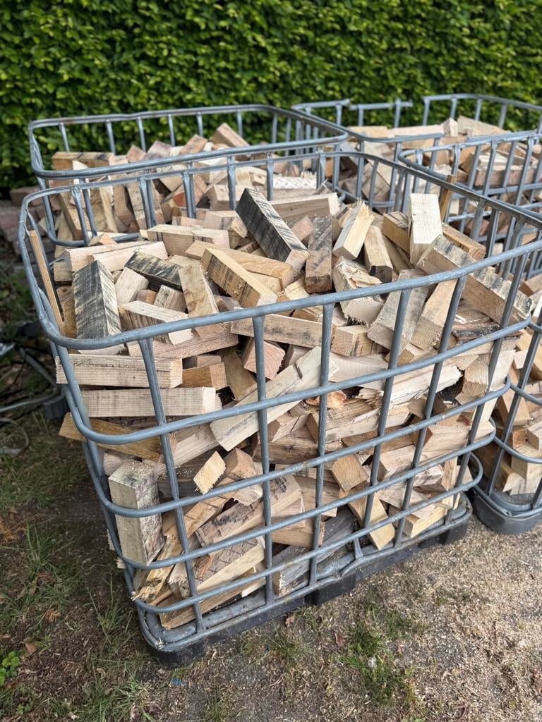 Haardhout/brandhout los gestort in kuub bak, Minder dan 3 m³, Ophalen, Overige houtsoorten, Blokken