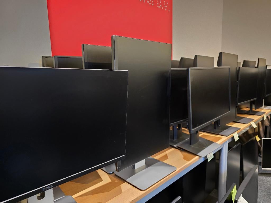 24" Dell P2414-U2414-U2415-P2417-U2417-P2419-U2419-P2422 etc, Computers en Software, Monitoren, IPS, Refurbished, Full HD, Ophalen of Verzenden