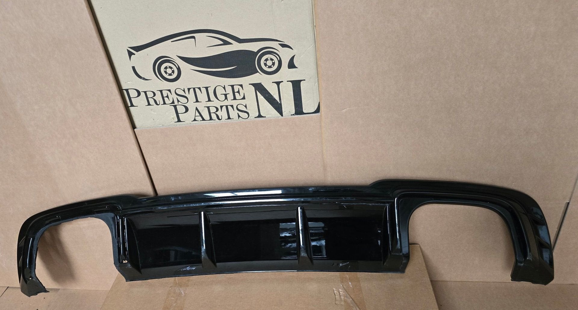 Diffuser Audi A3 8V Facelift RS3 Origineel 8V4807521AB RS, Gebruikt, -, Ophalen of Verzenden, Achter