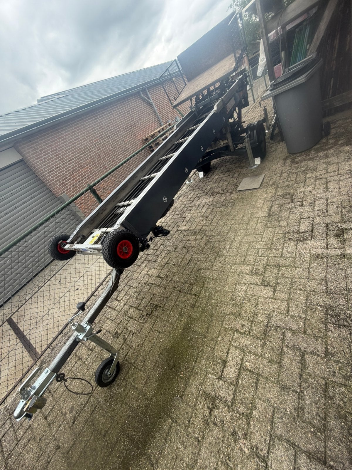 Paus Easy pannenlift/ ladderlift 18 meter!, Ophalen of Verzenden
