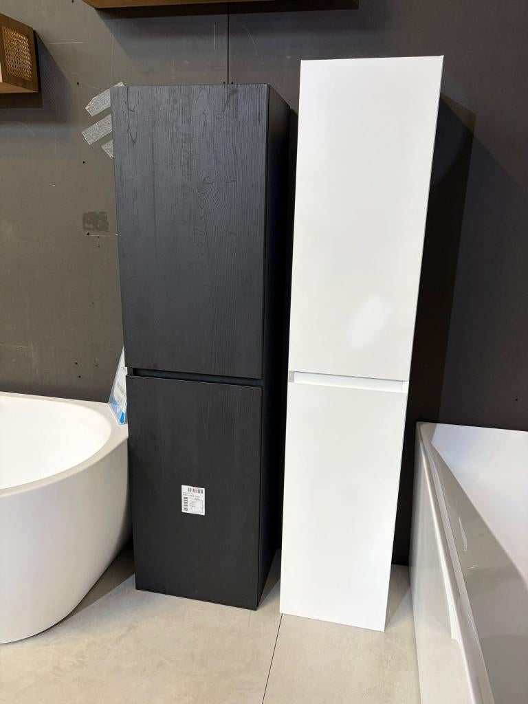 UITVERKOOP! hoge kast Black Oak, Ophalen, Zo goed als nieuw, Overige typen