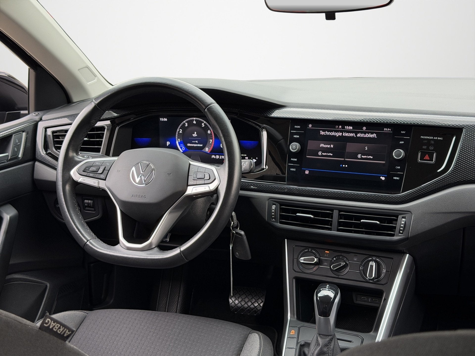 Volkswagen POLO 1.0 TSI DSG|LaneAssist|Carplay Wireless, Dealer onderhouden, Gebruikt, Euro 6, 95 pk