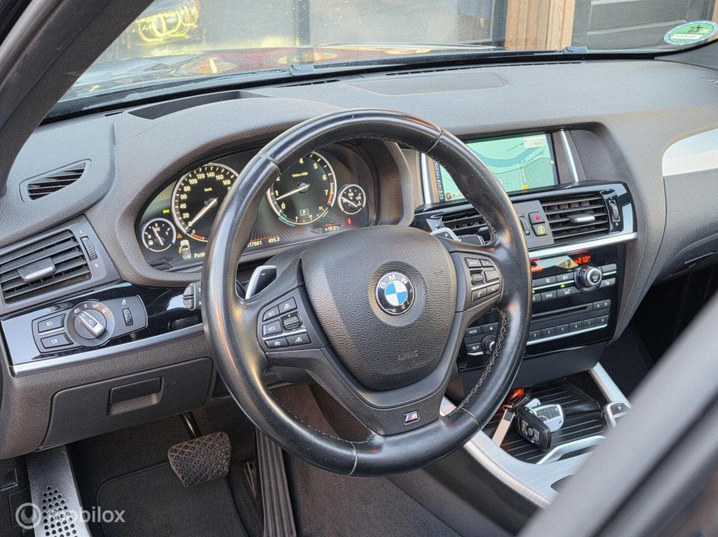 BMW X3 XDRIVE35i 306PK ACC HUD PANO M-SPORT 360CAM TREKHAAK, Auto's, BMW, Automaat, Blauw, 1790 kg, Bedrijf