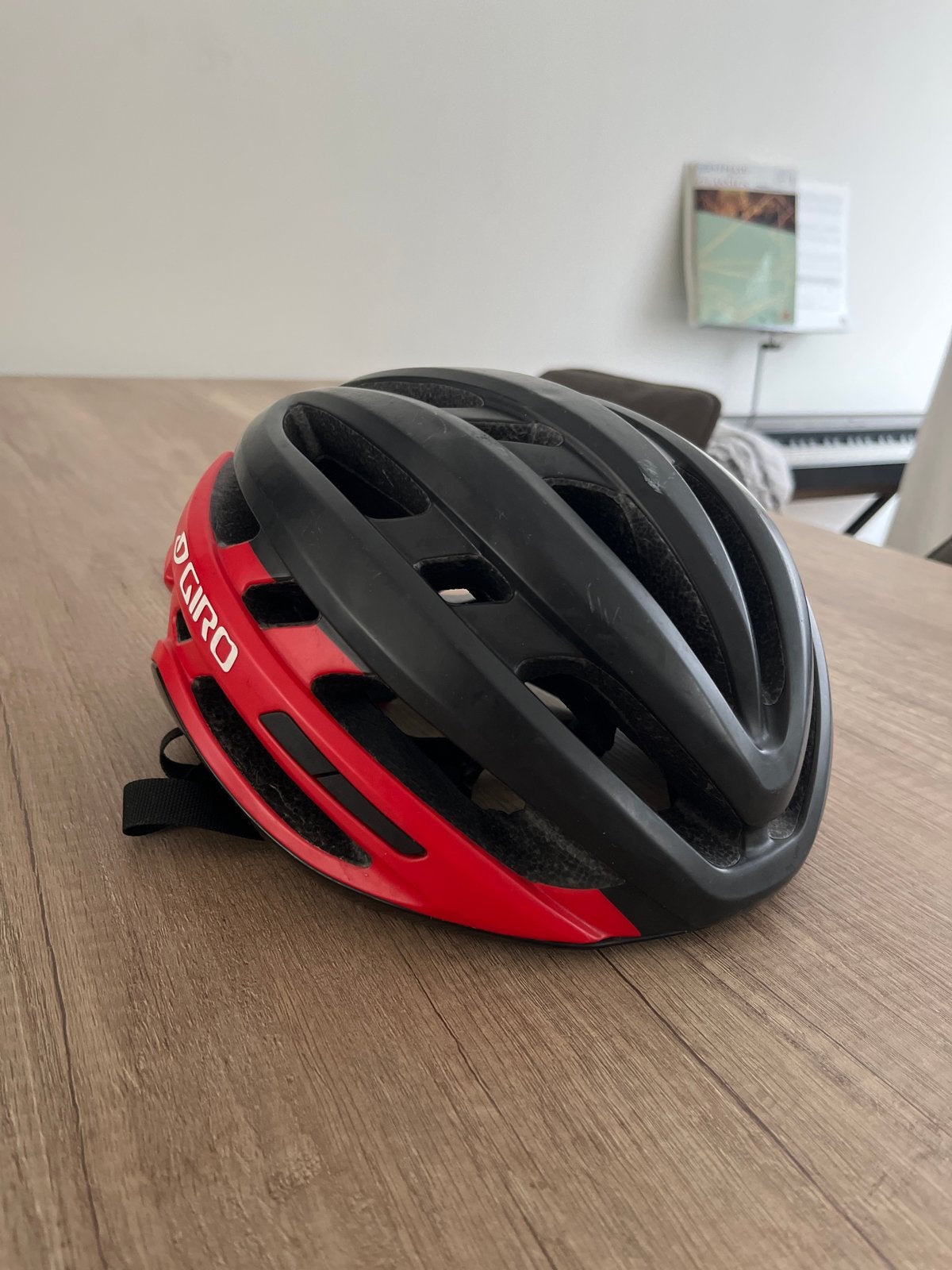 Giro Agilis Fietshelm - Zwart/Rood - Maat L (59-63cm), Fietsen en Brommers, Ophalen, Gebruikt, L, Heer of Dame