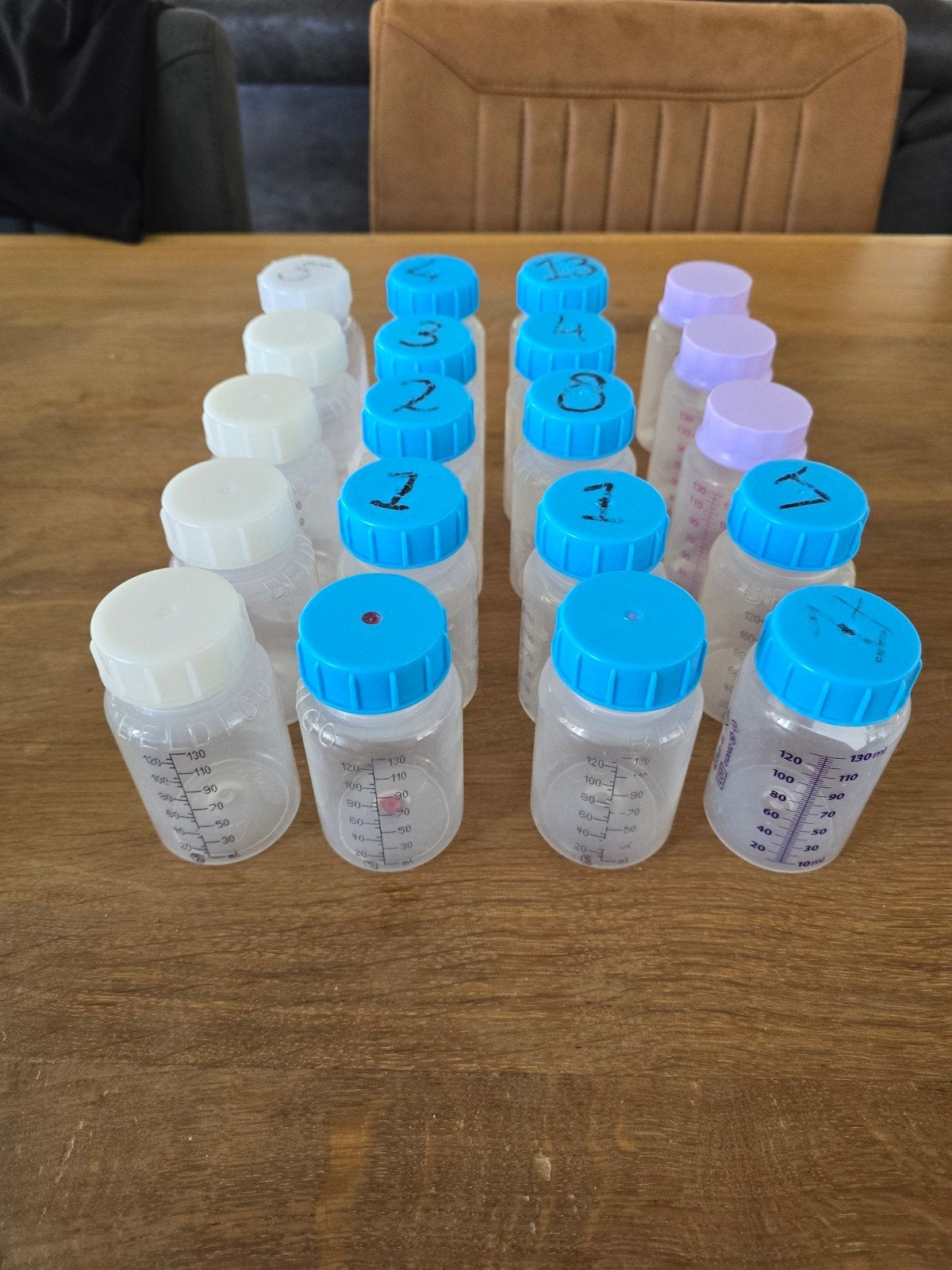 Zuigelingenflesjes moedermelk 130 ml - 20 stuks, Ophalen of Verzenden, Overige typen