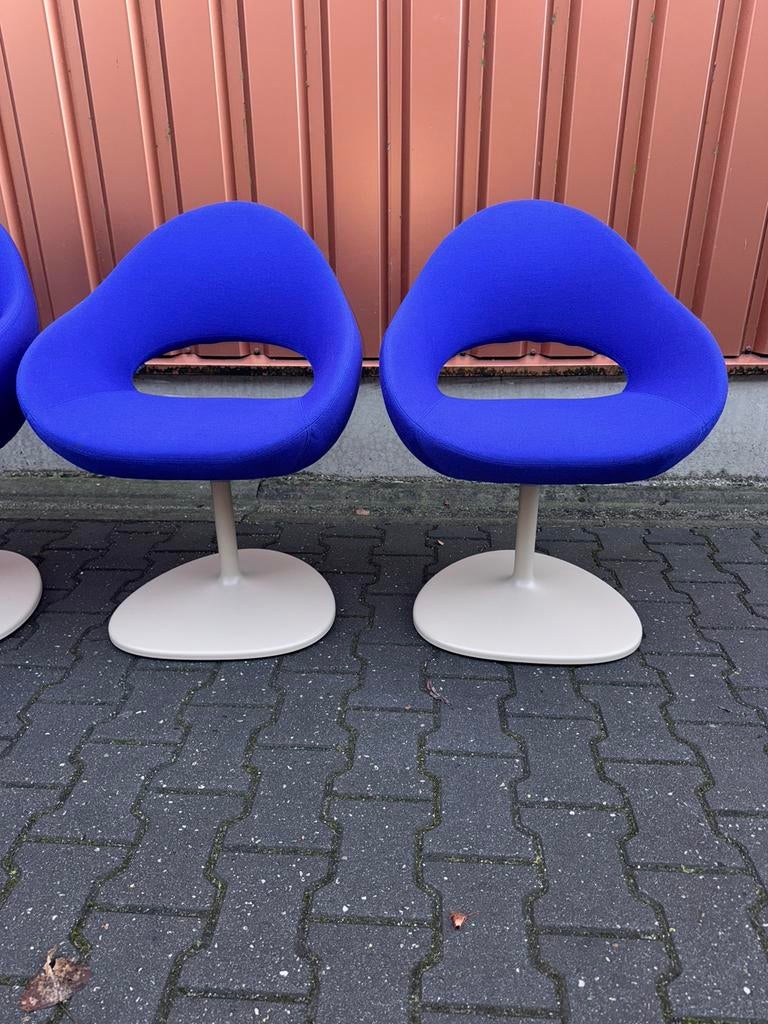 Artifort Shark stoel (4x) - Rene Holten, Huis en Inrichting, Ophalen, Luxe design, Blauw, Zo goed als nieuw