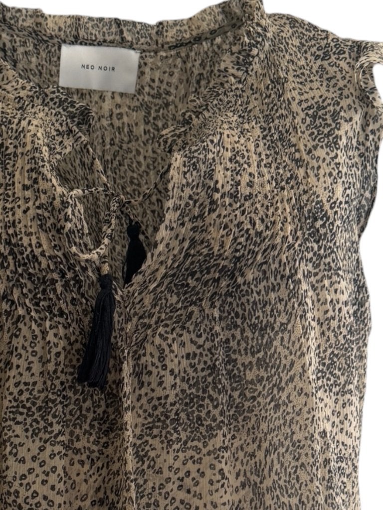 Neo Noir top M, Bruin, Ophalen of Verzenden, Zo goed als nieuw, Zonder mouw