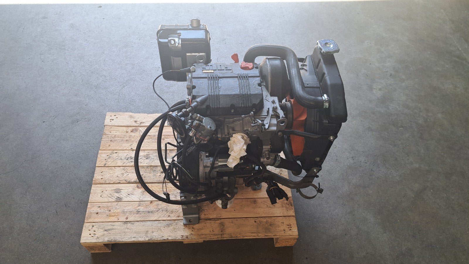 Foto 4 van Lombardini LDW 702 industrie motor