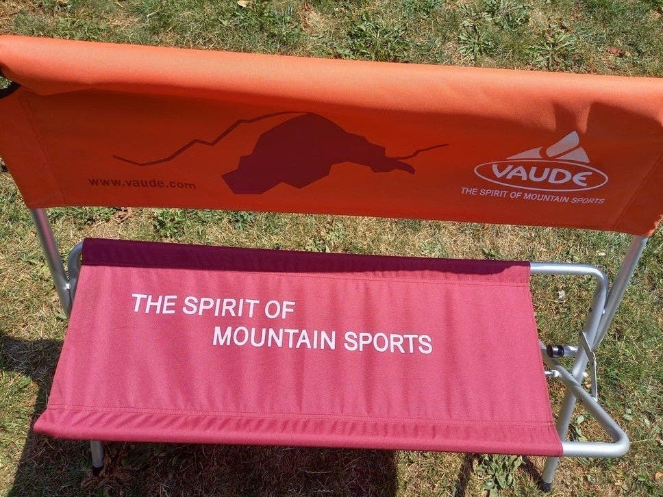 Limited Edition Vaude opvouwbaar bankje, Ophalen, Zo goed als nieuw, Campingstoel
