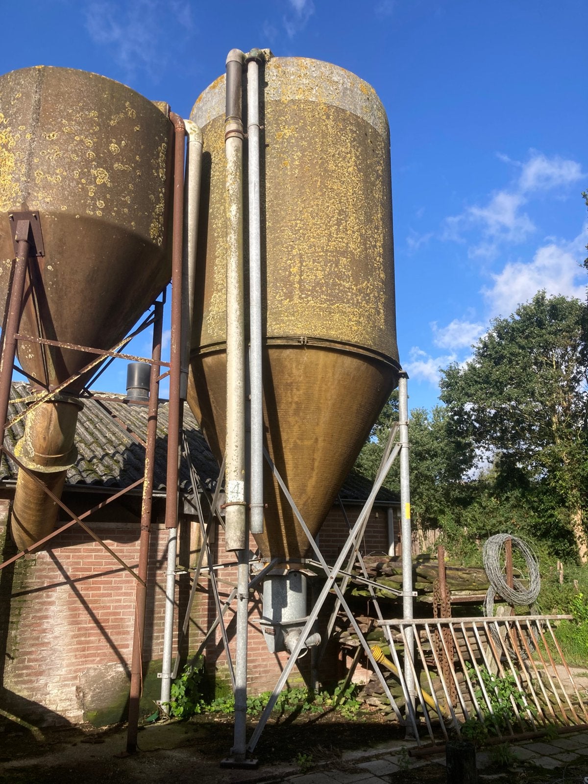 Voersilo met vijzel, Ophalen, Vee