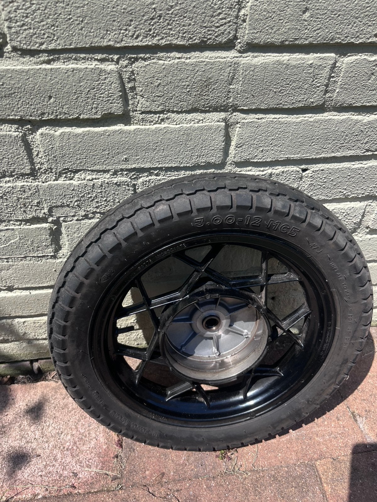 🟥 Mooie Zwart Achterwiel voor Gilera Citta 🟥, Ophalen of Verzenden, Zo goed als nieuw, Overige typen, Gilera