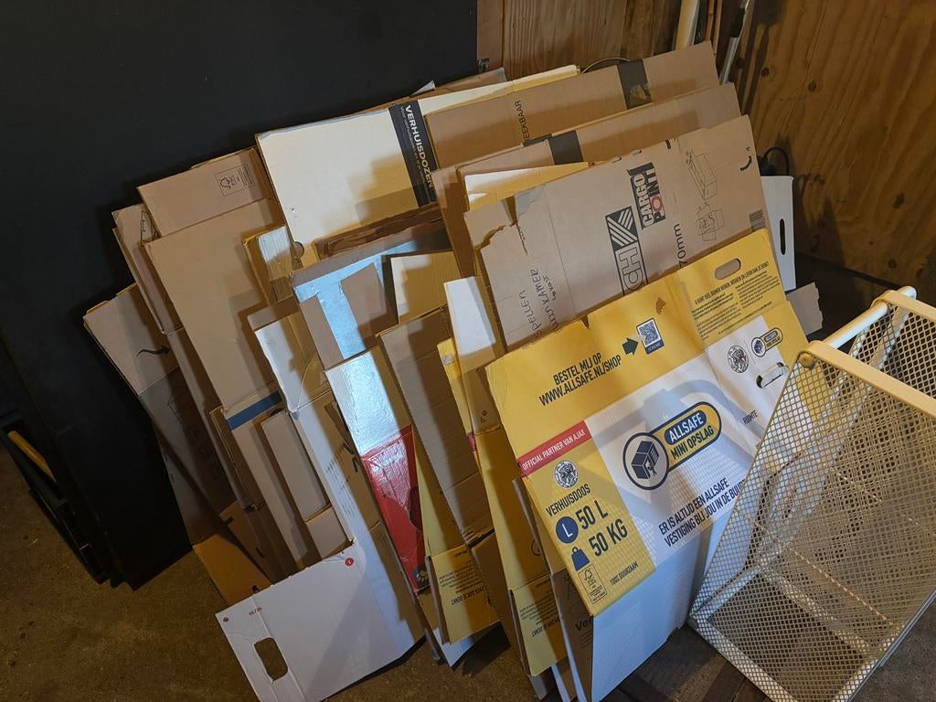 Verhuisdozen 50 stuks diverse formaten, Ophalen, Opvouwbaar, 50 tot 75 cm, Minder dan 40 cm