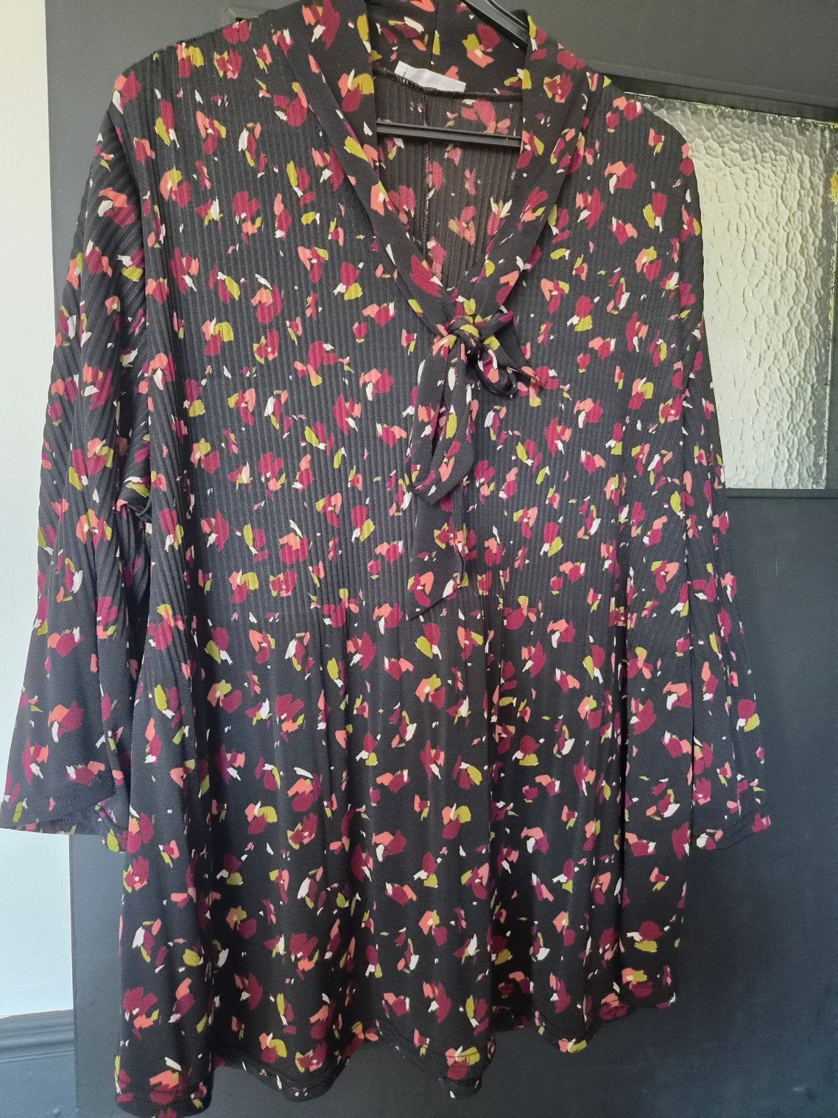 Paprika blouses met bloemenprint en strikdetail maat L/XL, Meerkleurig, Maat 42/44 (L), Ophalen of Verzenden, Zo goed als nieuw