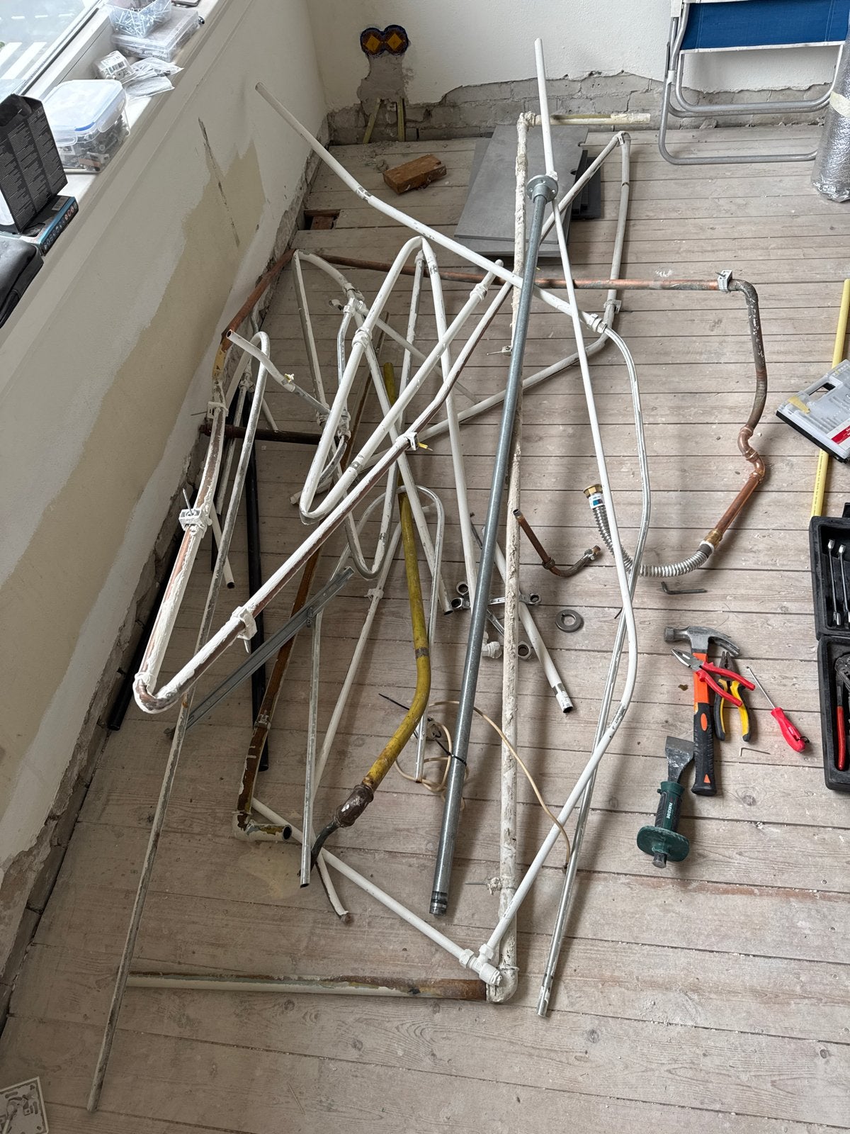 Oud metaal: staal, koper, lood en radiatoren, Ophalen, Gebruikt, Radiator, 30 tot 80 cm