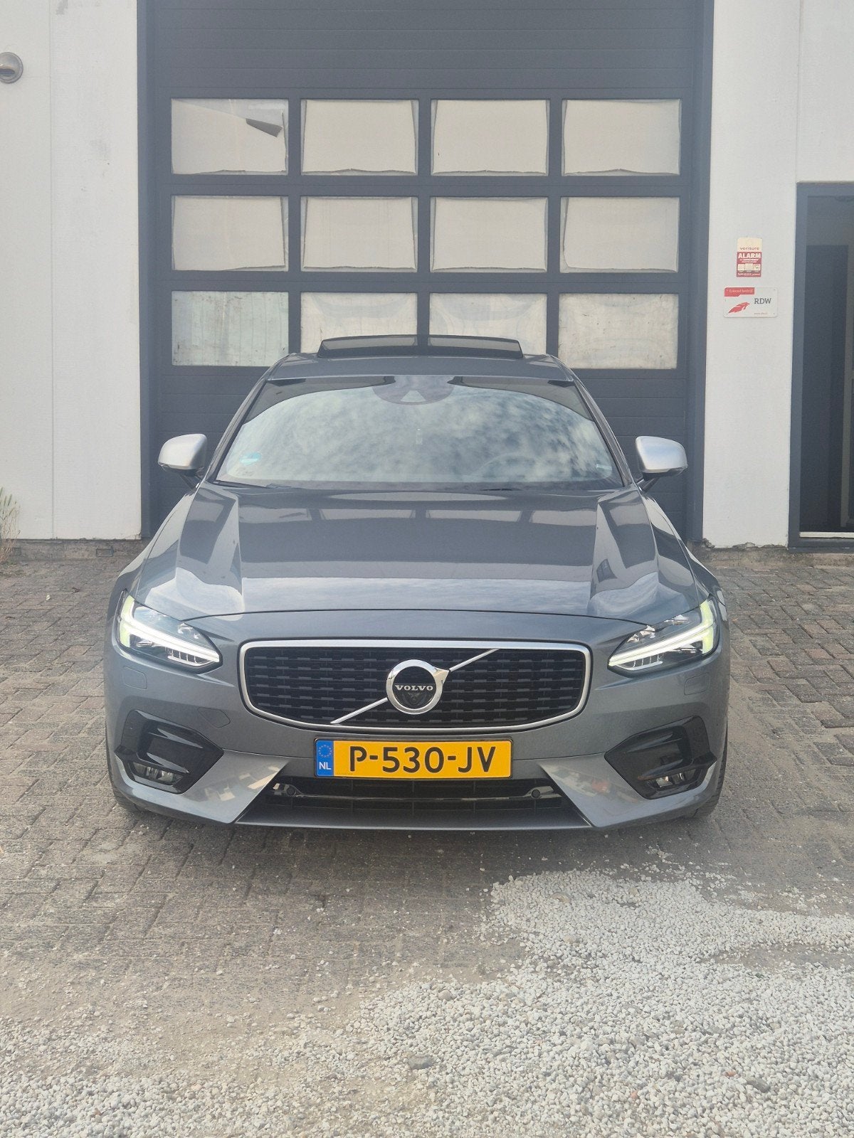 Volvo S90 T5 250pk Geartronic 2018 Grijs BOMVOL!, Auto's, Volvo, 15 km/l, 1800 kg, 4 cilinders, 1969 cc