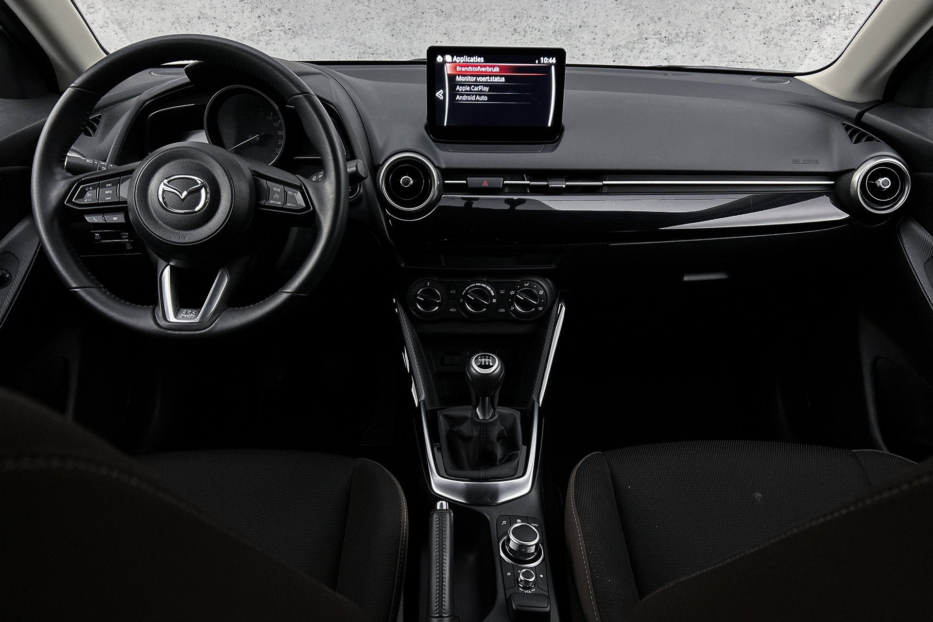 Mazda 2 1.5 Skyactiv-G | Airco | Apple Carplay | Cruise cont, Auto's, Stof, 4 cilinders, Met garantie (alle), Wit