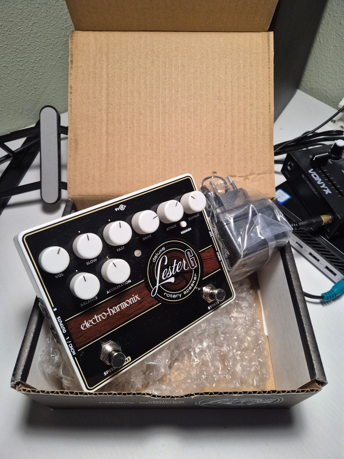 Electro-Harmonix Deluxe Lester G Rotary Speaker Pedaal, Ophalen of Verzenden, Zo goed als nieuw, Overige typen