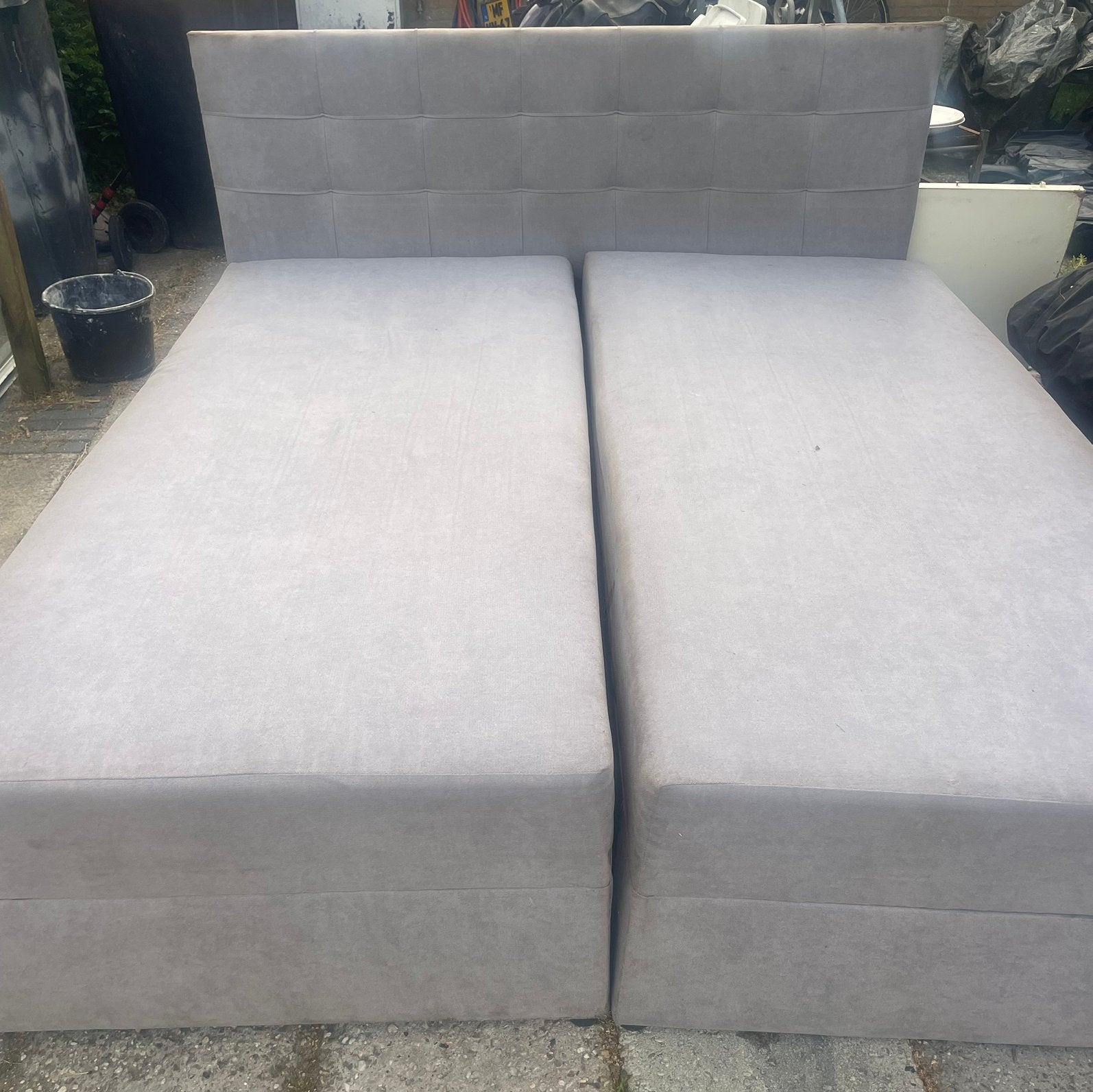 Boxspring met bergruimtes 1.80, Tweepersoons, Ophalen of Verzenden, Zo goed als nieuw, 180 cm
