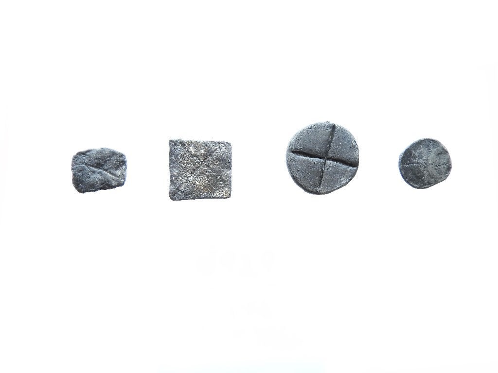 Speelgoed Kruis-Munt loodjes 4x 15-17e eeuw    d929, Antiek en Kunst, Ophalen of Verzenden