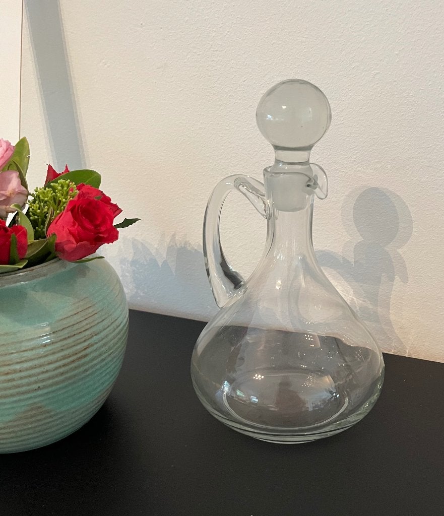 Karaf glas charmant, Ophalen