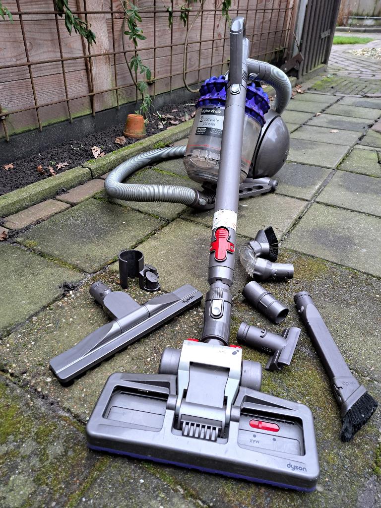 Dyson stofzuiger, Ophalen, Stofzuiger, Zo goed als nieuw, Reservoir