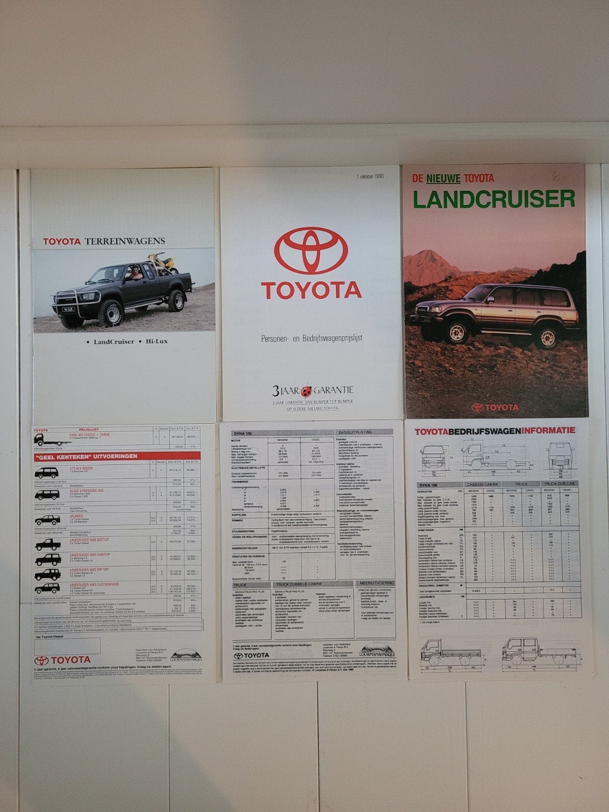 Toyota Land Cruiser & Hi-Lux Prijslijst/Informatie (1990), Ophalen of Verzenden, Gelezen, Toyota, Toyota