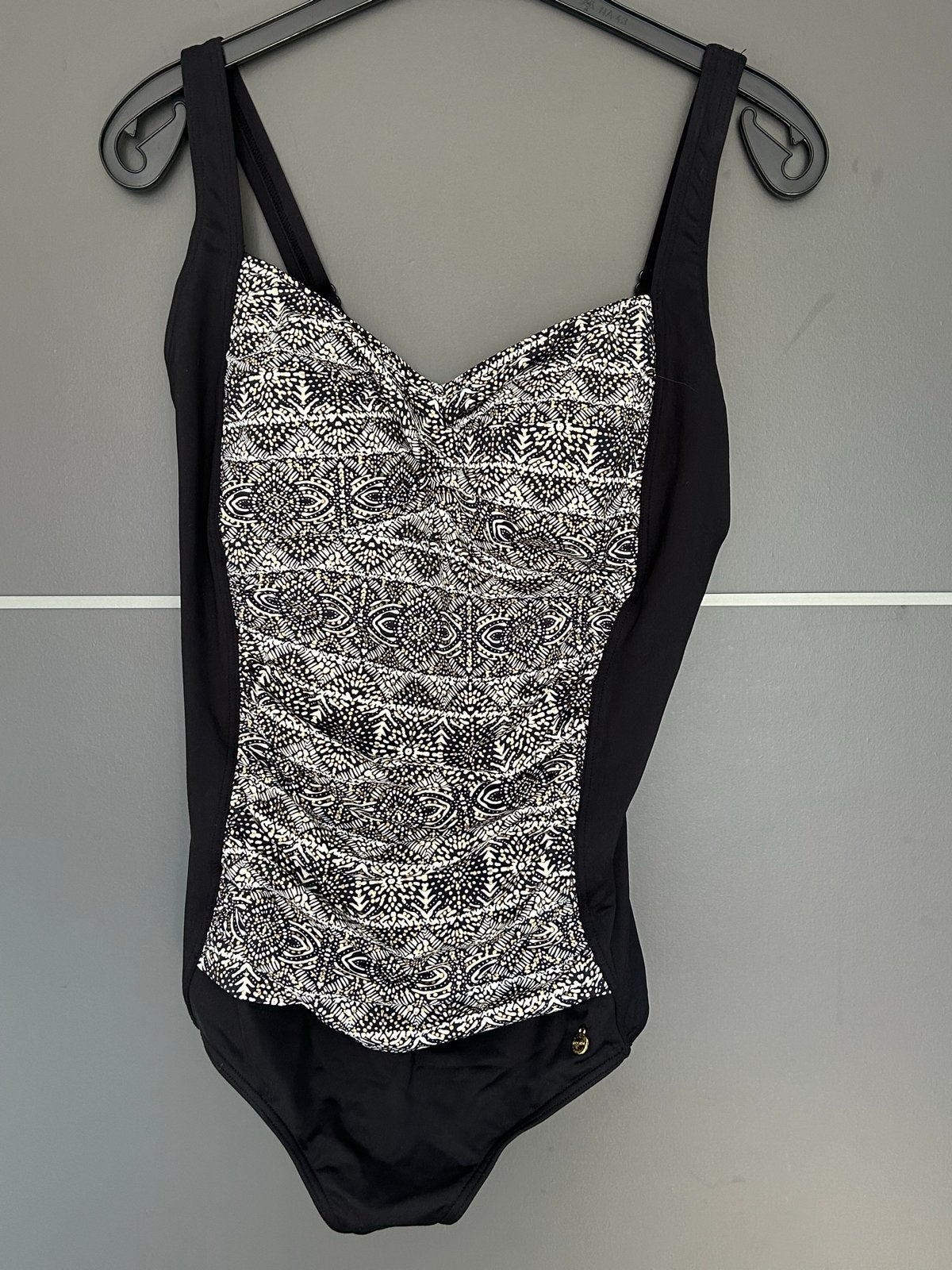 Nieuw Lascana badpak maat 44 Cup D, Ophalen of Verzenden, Nieuw, Zwart, Badpak