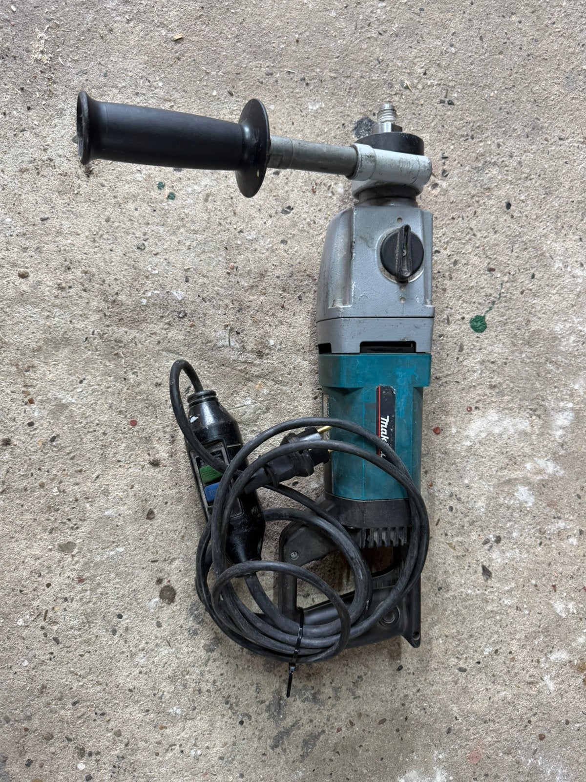 Makita DBM131 diamantboormachine, Doe-het-zelf en Verbouw, Boormachine, Variabele snelheid, Ophalen of Verzenden, Gebruikt