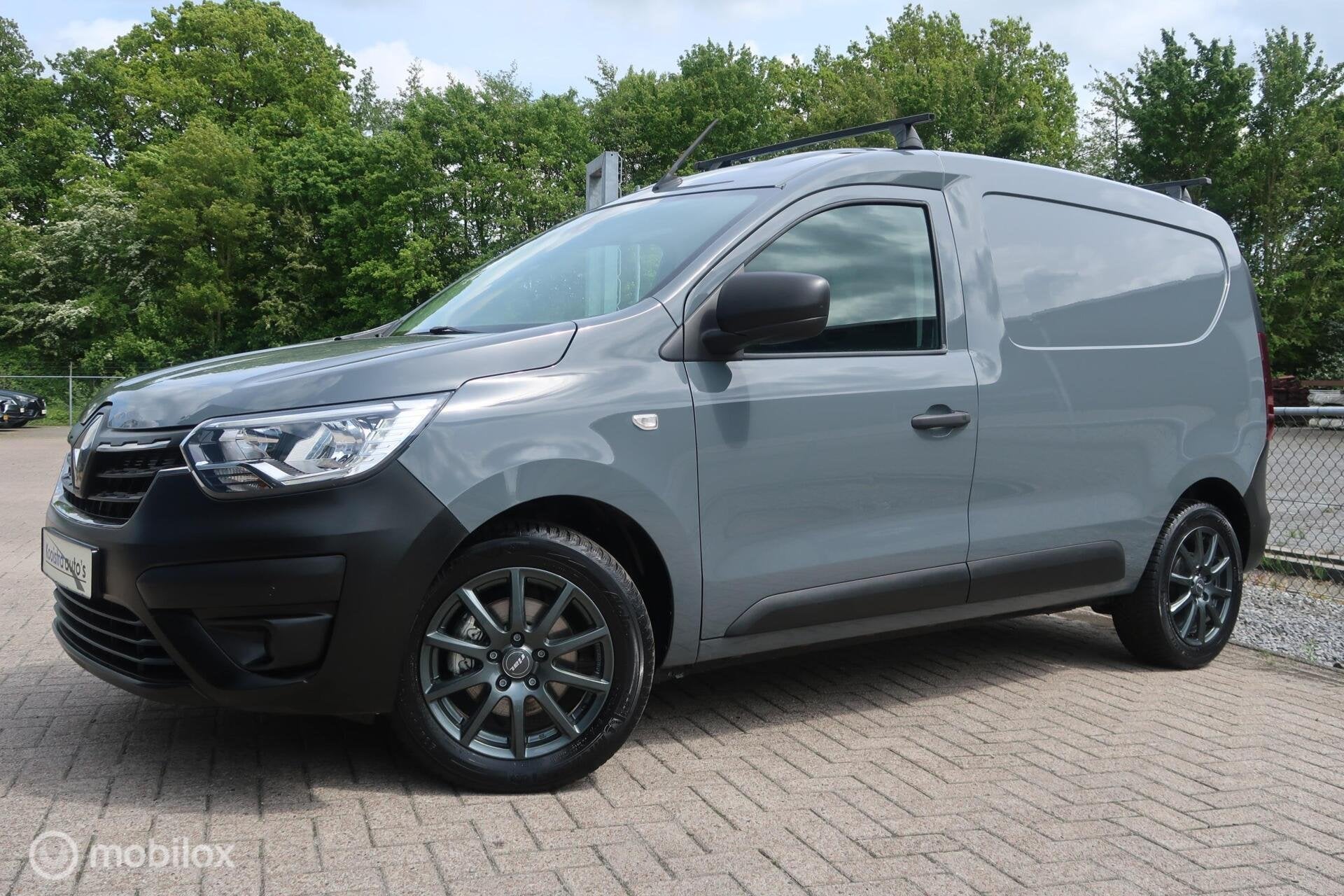 Renault Express 1.3 TCe 100 Comfort +, Auto's, Voorwielaandrijving, Gebruikt, 4 cilinders, Renault