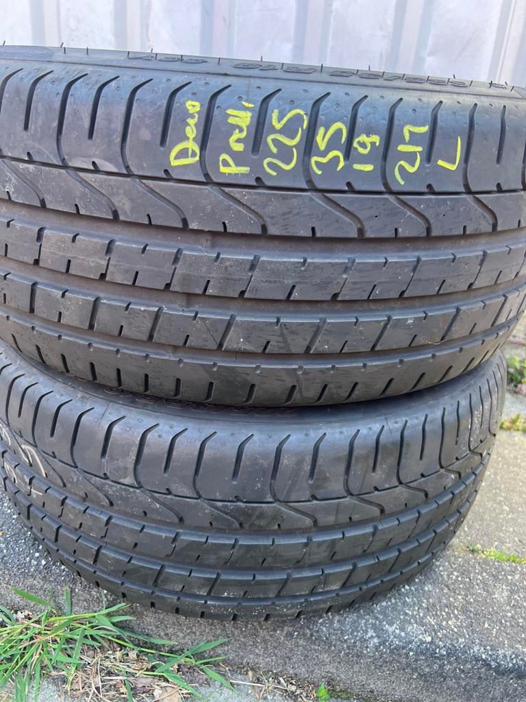Pirelli Pzero(nieuwe)225/35/19(88Y), Nieuw, Band(en), Personenwagen, Ophalen