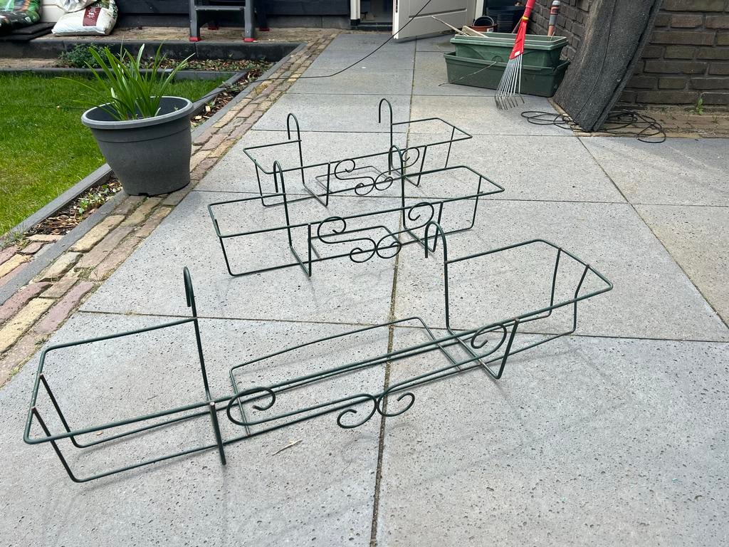 3x Groene metalen bloembak houders voor balkon/tuin, Ophalen, Gebruikt, Minder dan 30 cm, Balkon